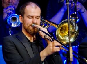 Toby on 2nd trombone, performing with the Front Row Big Band in Norwich, Norfolk, UK. The Front Row Big Band are also able to perform in Suffolk, Cambridge, Essex, Lincolnshire, and other surrounding counties. 